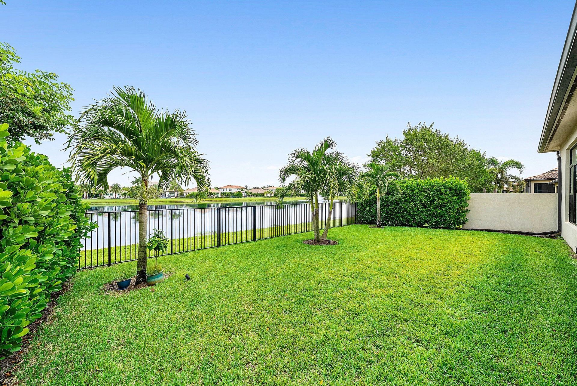 8884 Grand Prix Lane, Boynton Beach, FL 33472 Photo