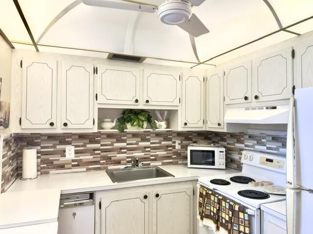 20 Valencia, Delray Beach, FL 33446 Photo