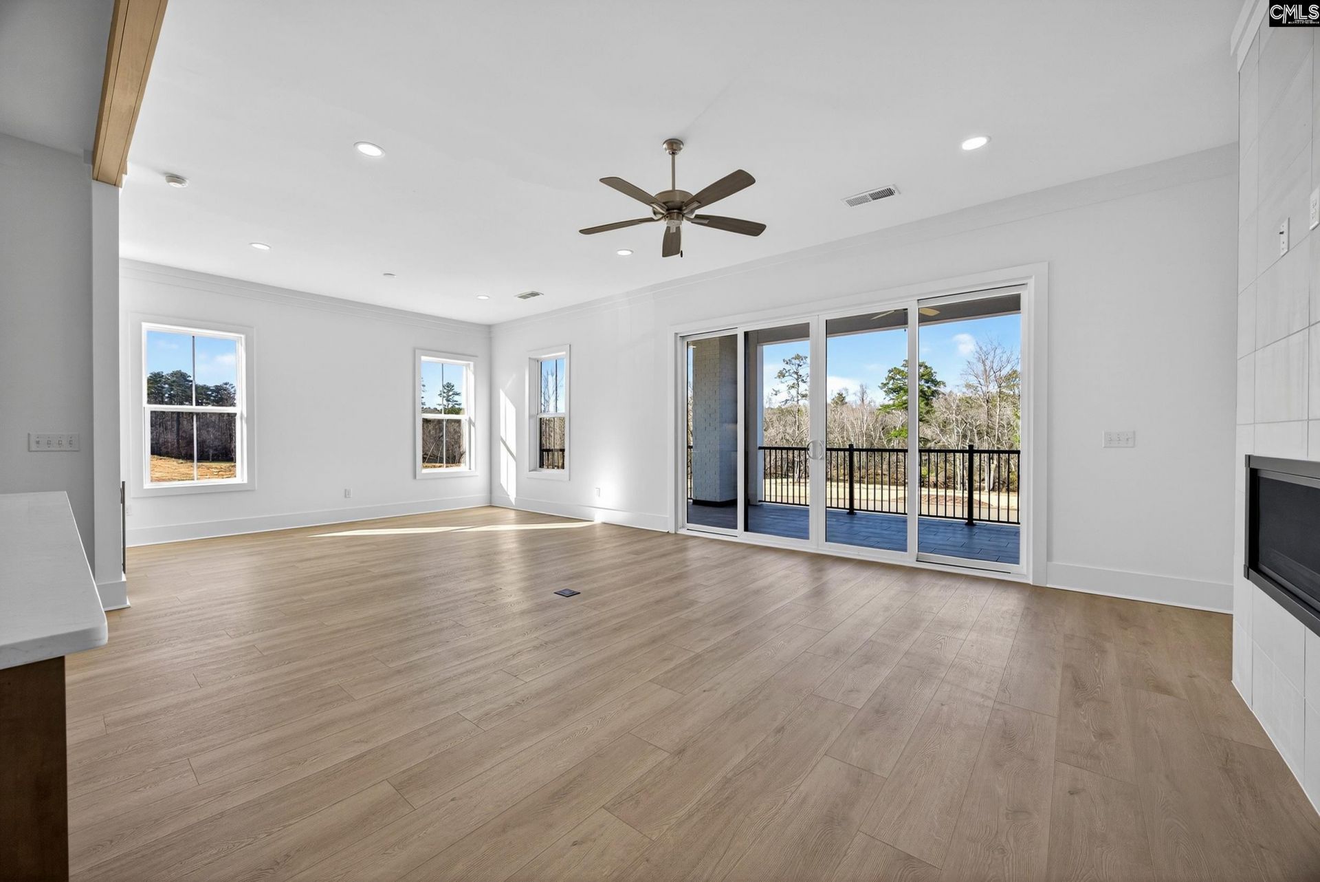 1318 Long Grove Way Photo 32