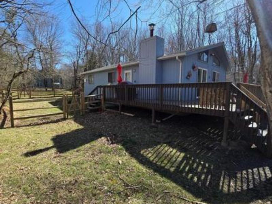 17 Van Doren Mews, Albrightsville, PA 18210 Main Photo