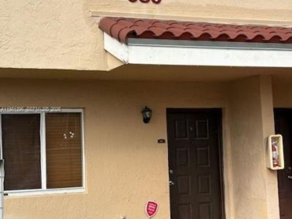 680 NW 82nd Pl , Unit 261, Miami, FL 33126