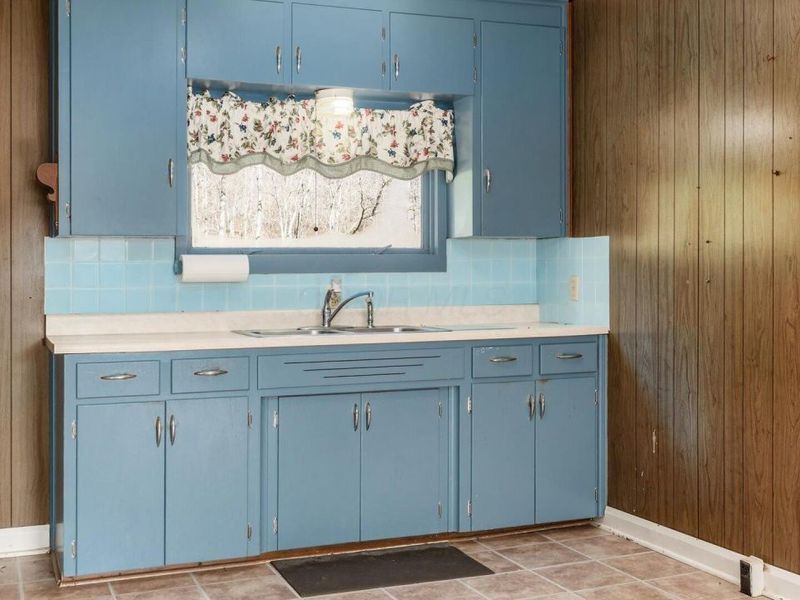 7965 Shannon Valley Road , Frazeysburg, OH 43822 Photo 3