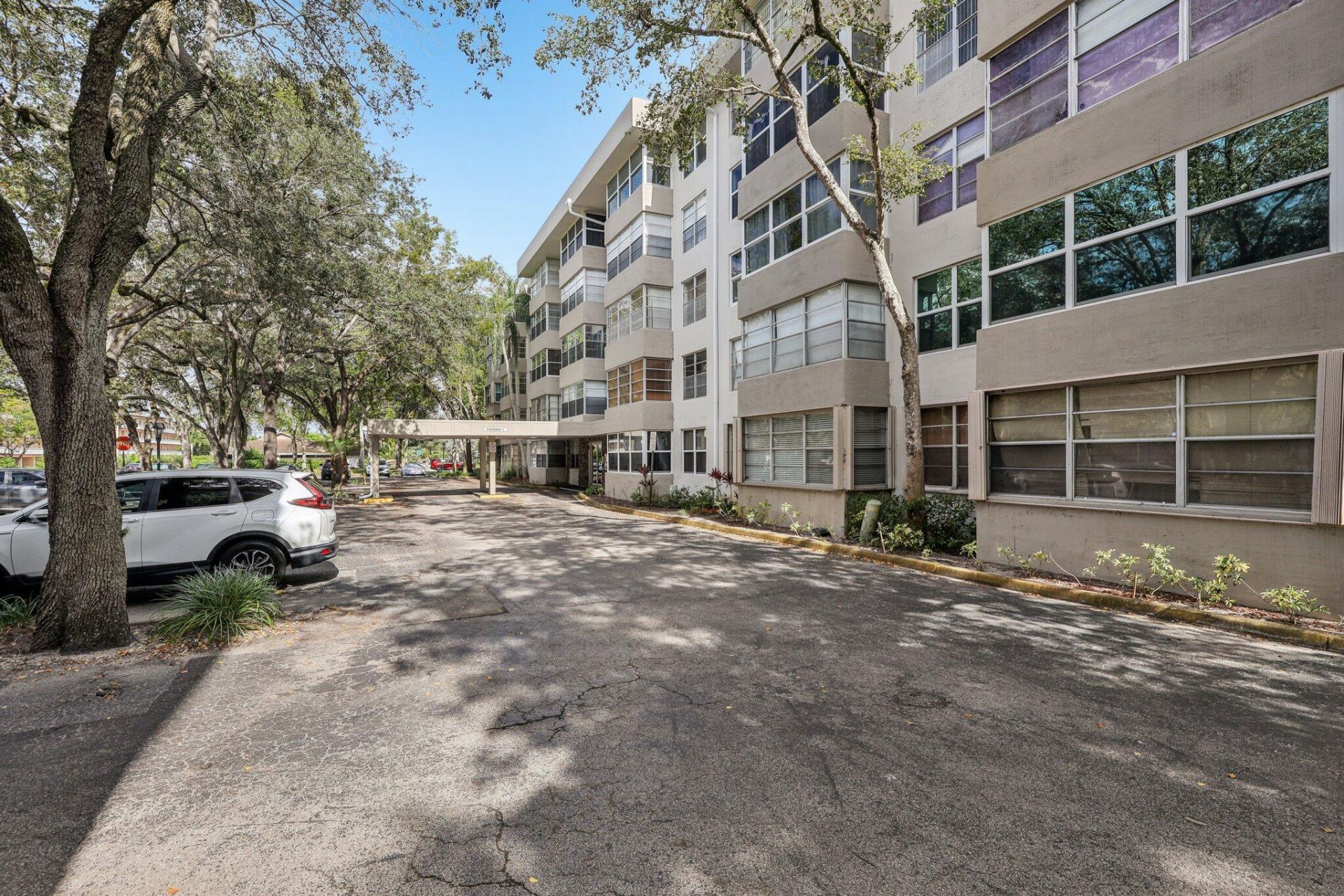 6500 Cypress Road, Unit 508, Plantation, FL 33317 Photo