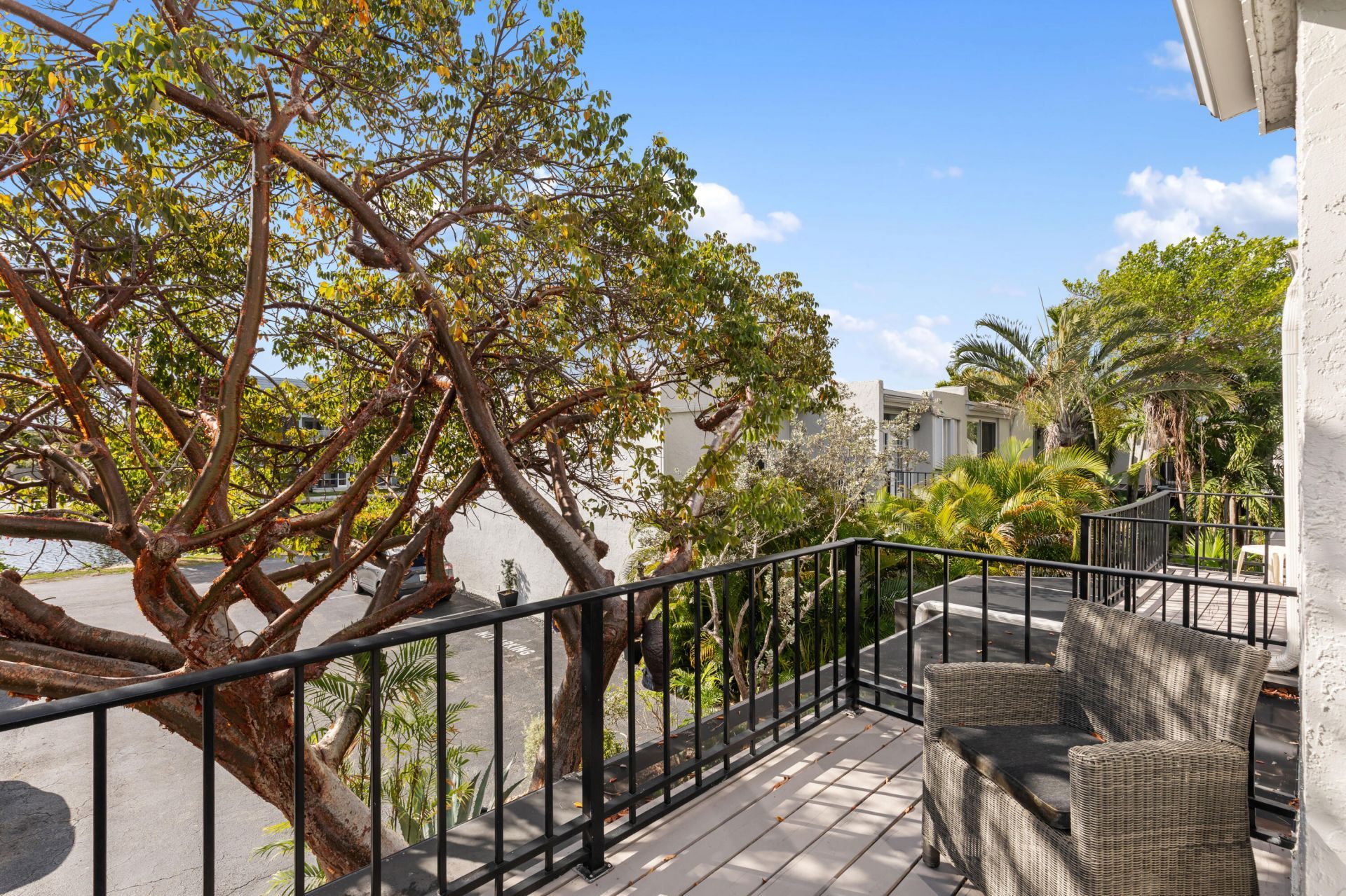 660 Kensington Place, Unit 10a, Wilton Manors, FL 33305 Photo