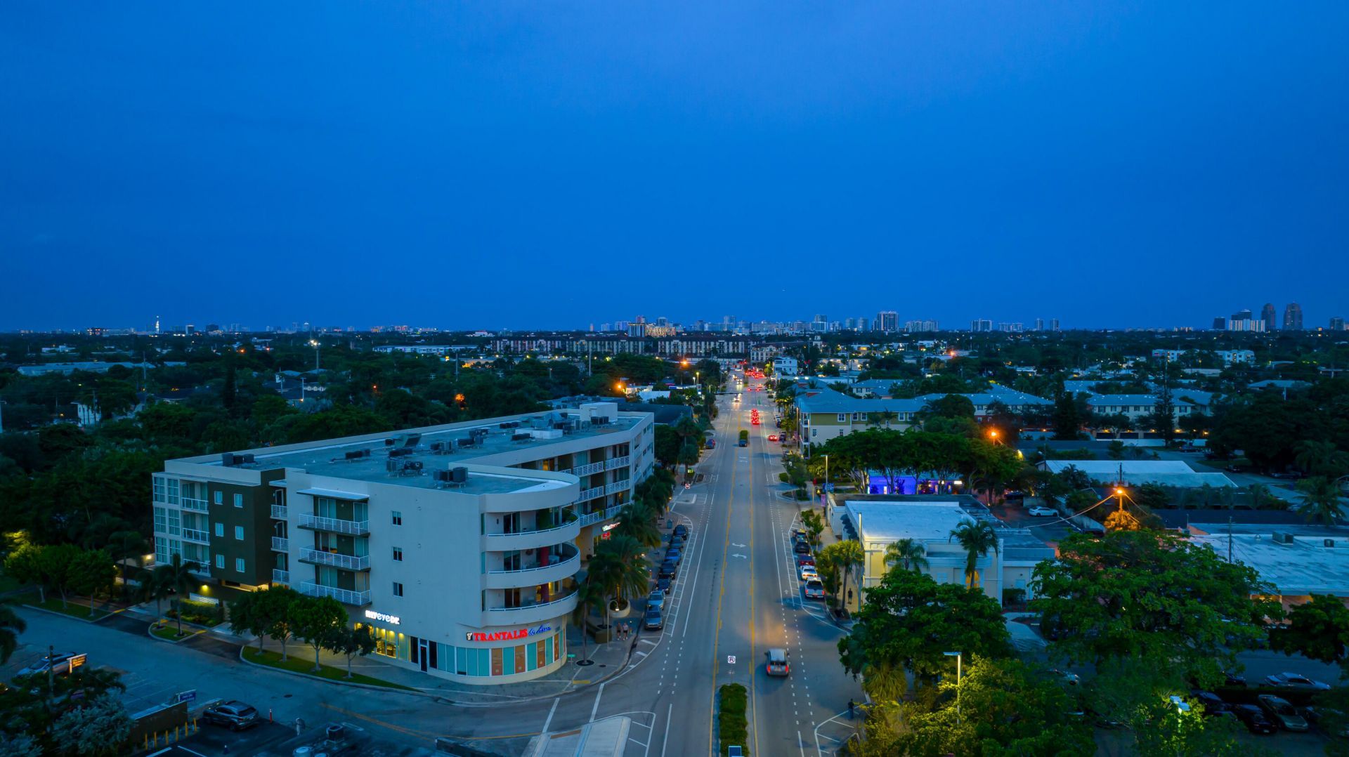 660 Kensington Place, Unit 10a, Wilton Manors, FL 33305 Photo