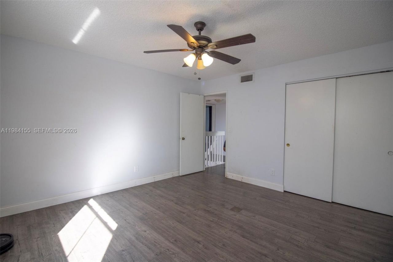 4844 Grapevine Way , Davie, FL 33331 Photo