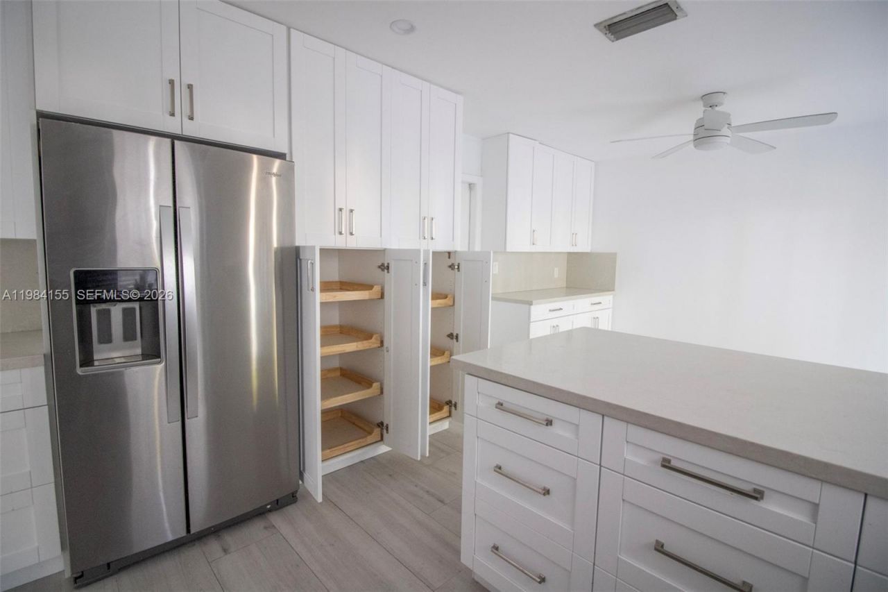 4844 Grapevine Way , Davie, FL 33331 Photo