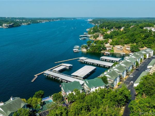 1405 W Harbour Towne Drive, Unit 1405, Lake Ozark, MO 65049