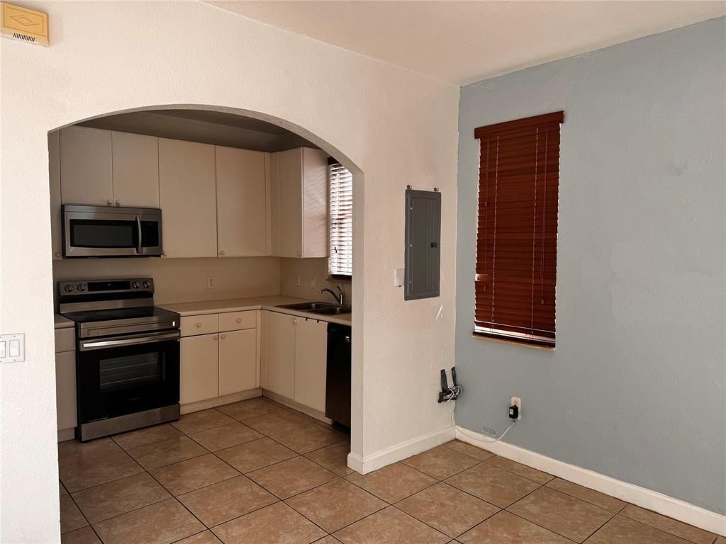 15746 SW 41st Street, Miramar, FL 33027 Photo