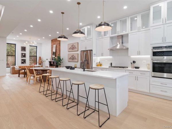 725 Quincy Street , Brooklyn, NY 11221