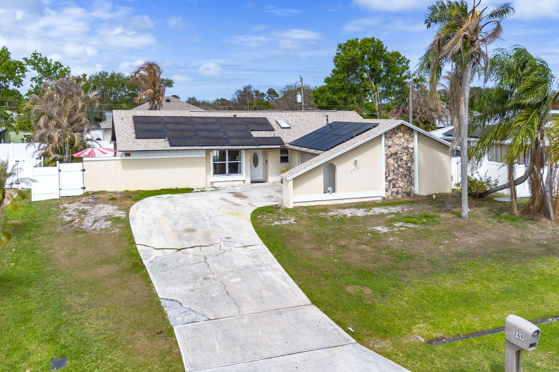 249 NW Goldcoast Avenue, Port Saint Lucie, FL 34983 Photo