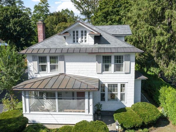 39 Fifth Avenue, Saratoga Springs, NY 12866