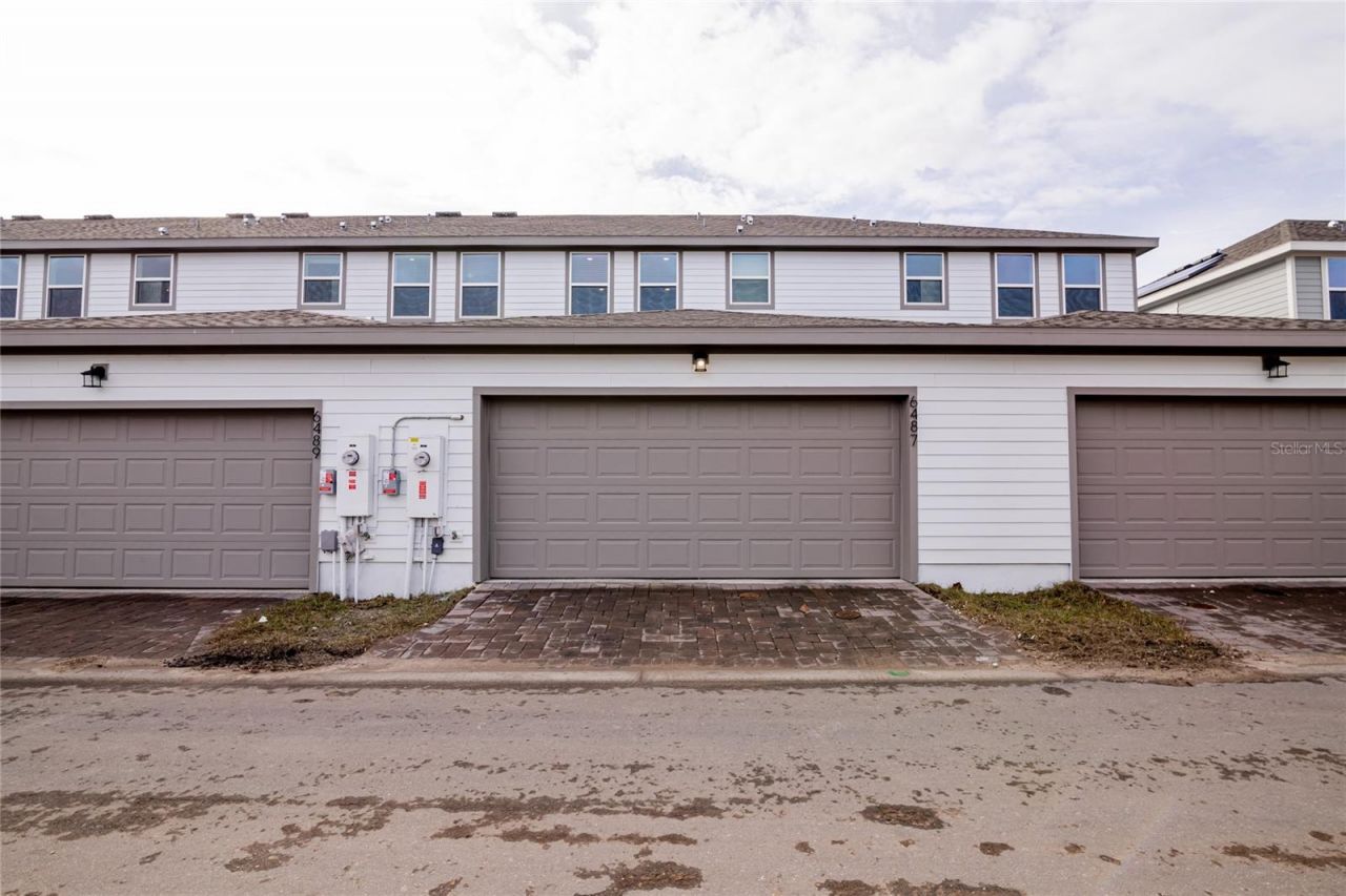 6487 Cyrils Drive , Saint Cloud, FL 34771 Photo