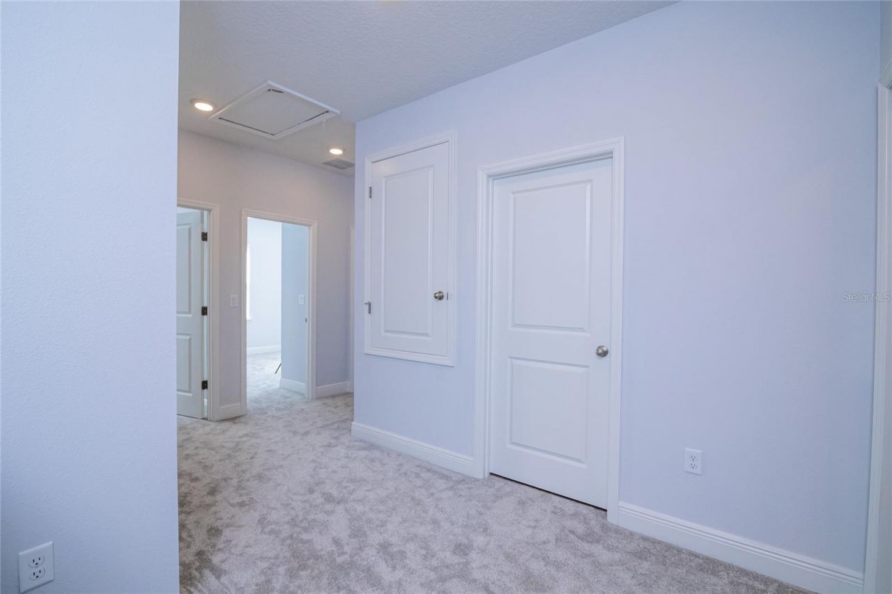 6487 Cyrils Drive , Saint Cloud, FL 34771 Photo