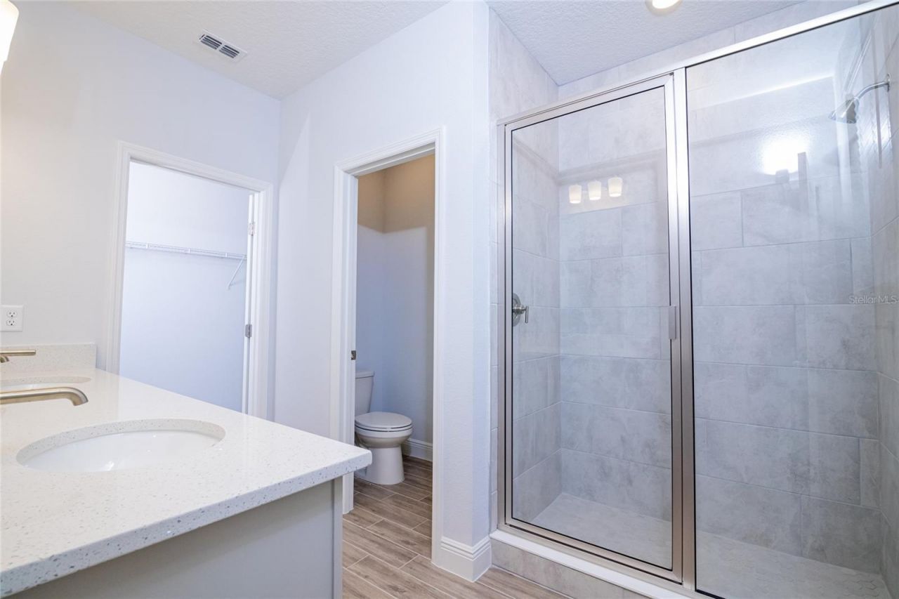 6487 Cyrils Drive , Saint Cloud, FL 34771 Photo