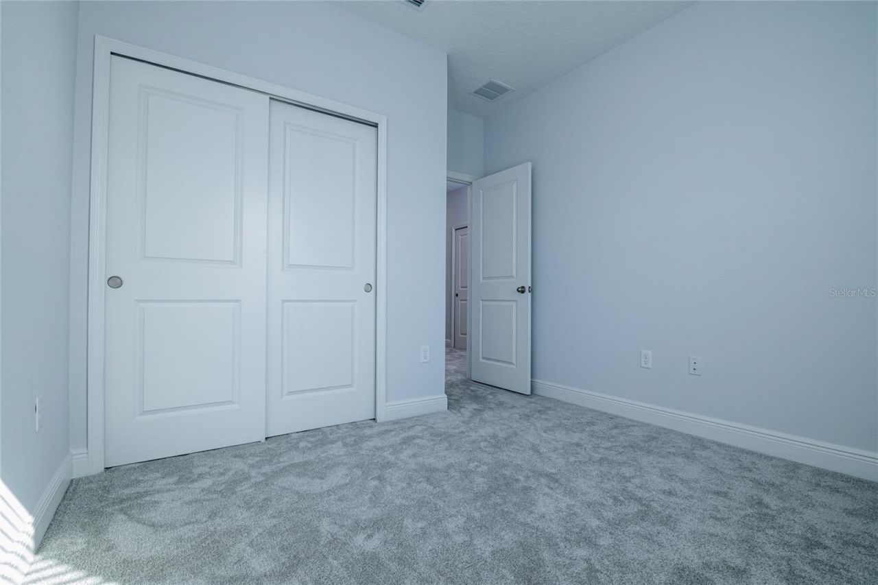 6487 Cyrils Drive , Saint Cloud, FL 34771 Photo