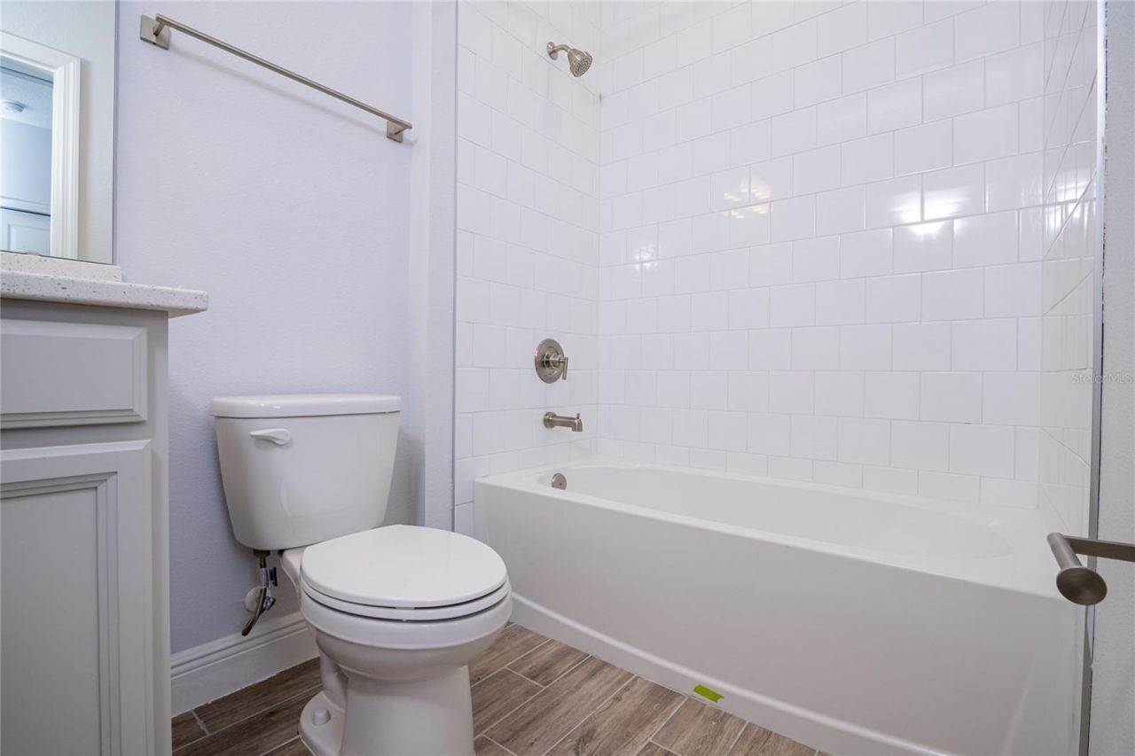 6487 Cyrils Drive , Saint Cloud, FL 34771 Photo