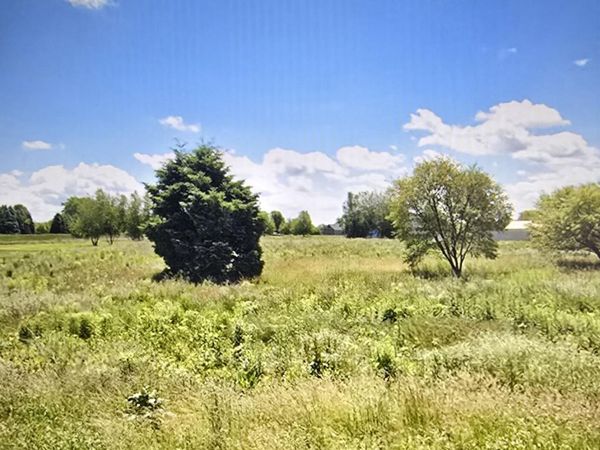 746 E Eagle Flight Lane , La Porte, IN 46350