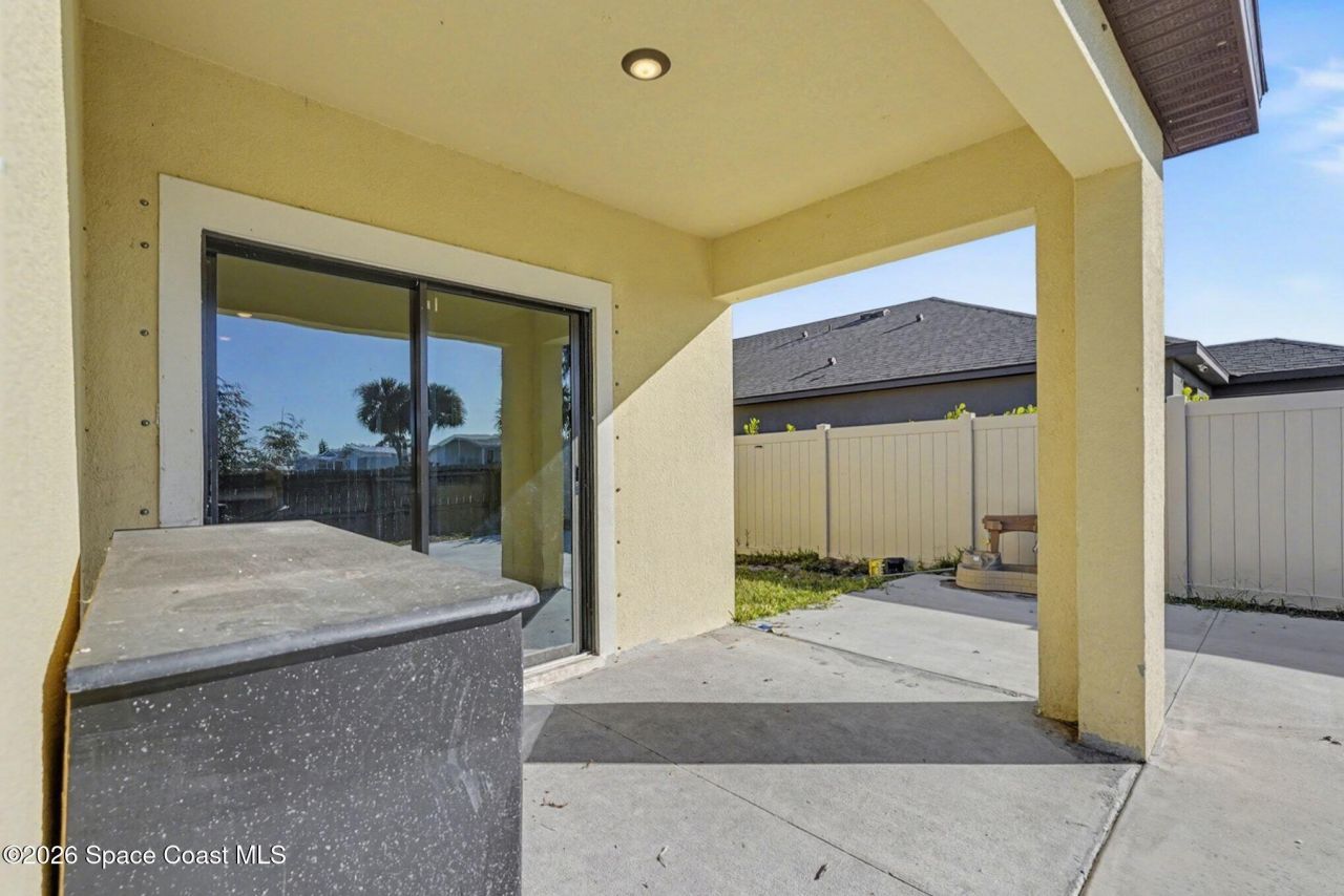 7539 Tourmaline Drive , Grant, FL 32949 Photo