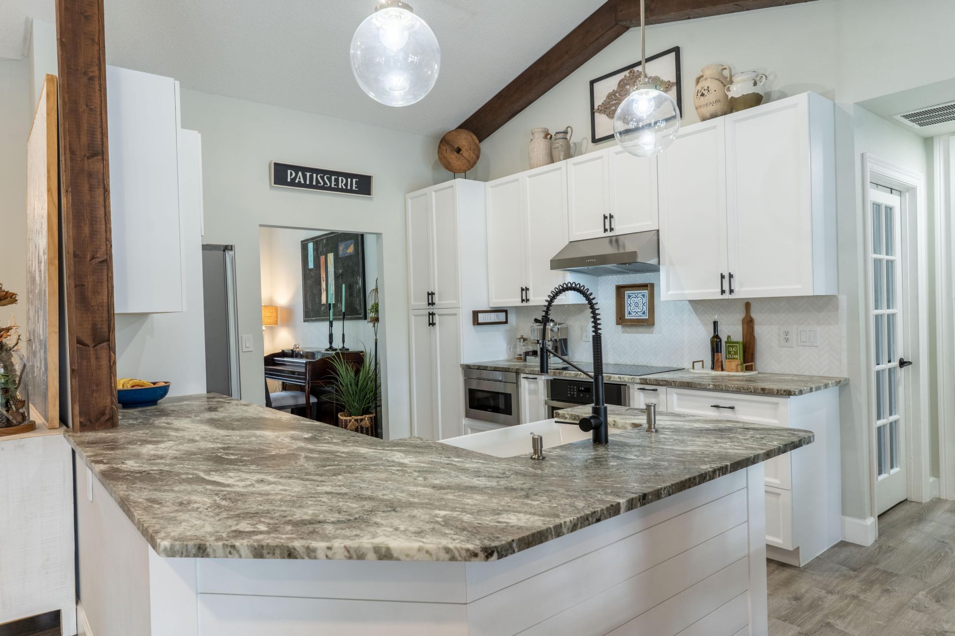 2118 SE Broward Terrace, Port Saint Lucie, FL 34952 Photo