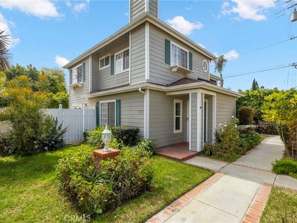 3327 California Avenue, Signal Hill, CA 90755