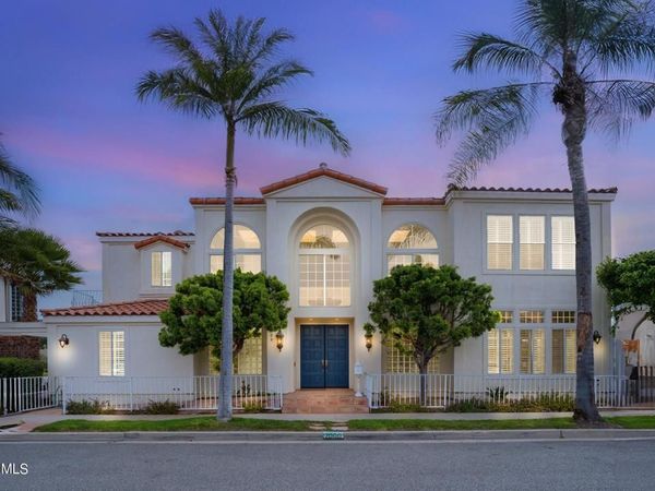2000 Peninsula Road, Oxnard, CA 93035
