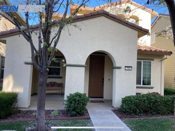 703 N Claret Ln, Mountain House, CA 95391