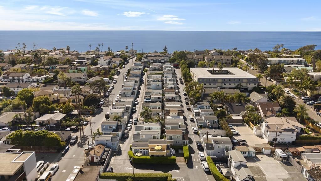 1624 N Coast Highway 101, Unit 2, Encinitas, CA 92024 Main Photo