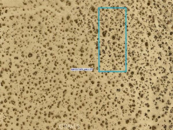 0 R12, Sun Village, CA 93543