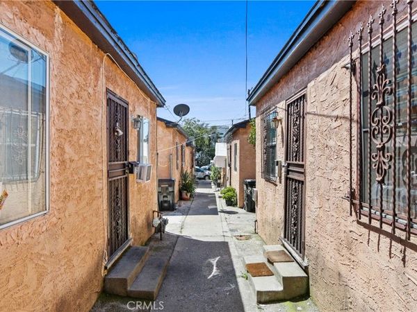 2015 Pennsylvania Avenue, Unit 1/2, Los Angeles, CA 90033