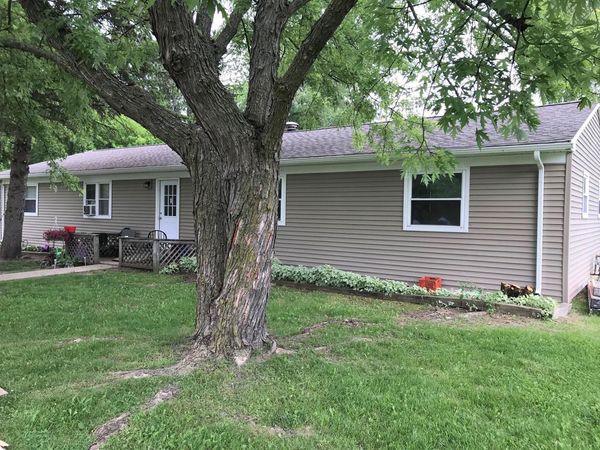 63 Maplecrest Drive, Howell, MI 48843