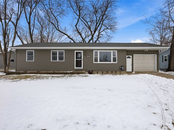 139 Circle Drive , Springville, IA 52336