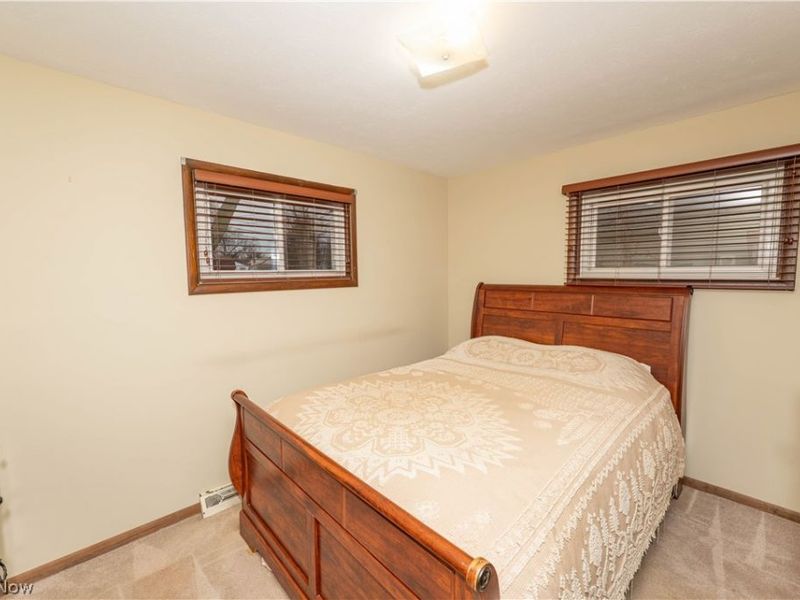 33072 Edward Avenue, Eastlake, OH 44095 Photo 18