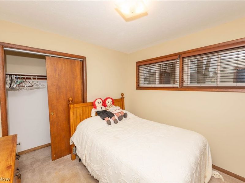 33072 Edward Avenue, Eastlake, OH 44095 Photo 22