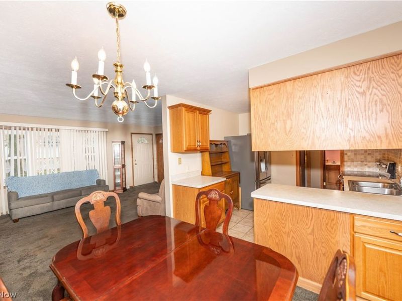 33072 Edward Avenue, Eastlake, OH 44095 Photo 7