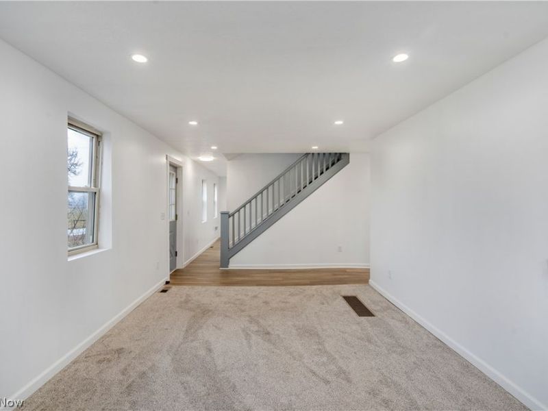 208 State Route 14, North Benton, OH 44449 Photo 16