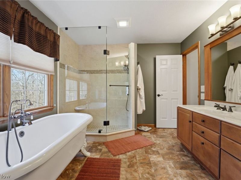 9525 Tanager Drive, Chardon, OH 44024 Photo 30