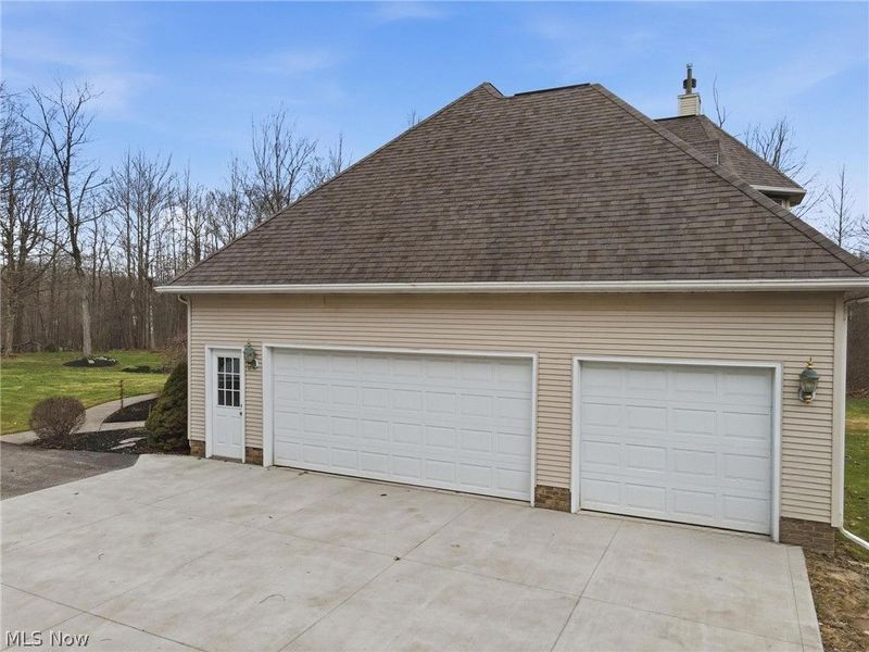 9525 Tanager Drive, Chardon, OH 44024 Photo 6