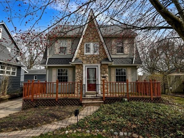 1637 25th Street, Cuyahoga Falls, OH 44223