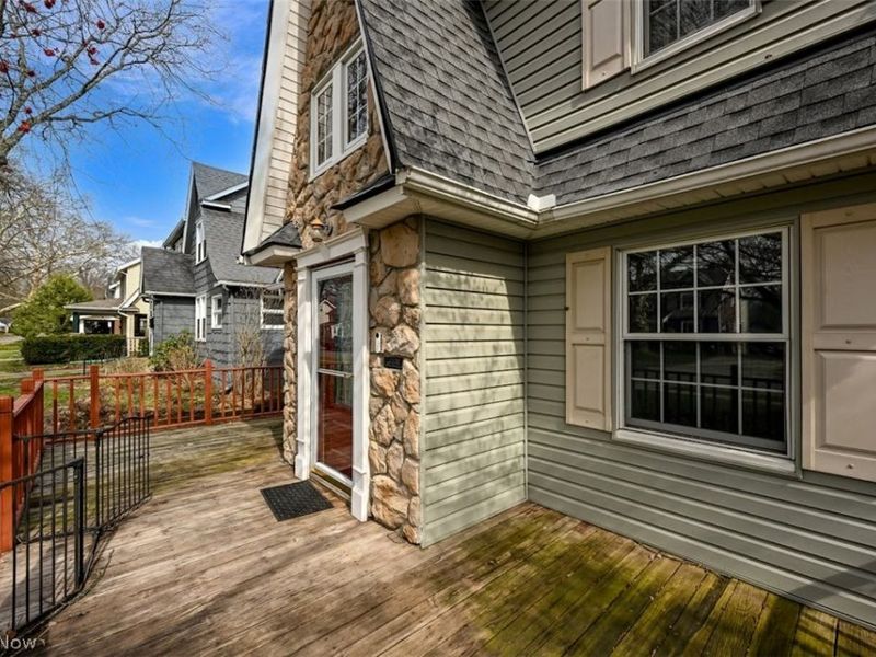 1637 25th Street, Cuyahoga Falls, OH 44223 Photo 3