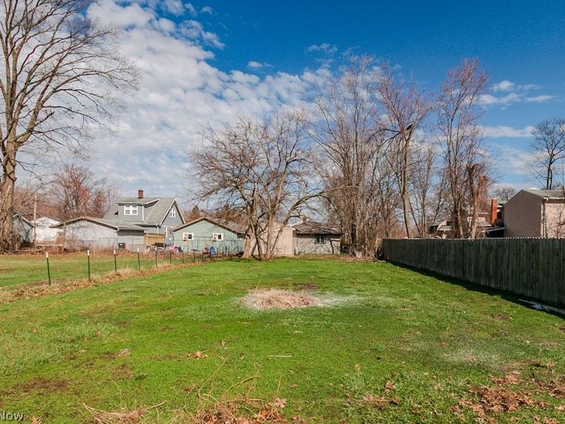 34233 Beach Park Avenue, Eastlake, OH 44095 Photo 10