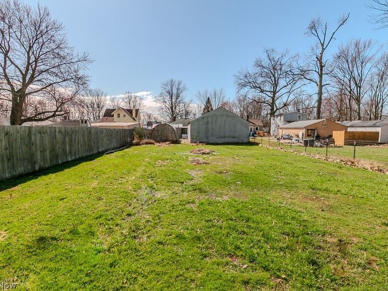 34233 Beach Park Avenue, Eastlake, OH 44095 Photo 11