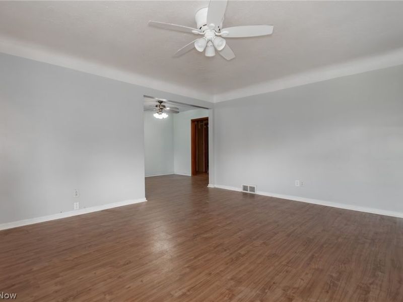 34233 Beach Park Avenue, Eastlake, OH 44095 Photo 14