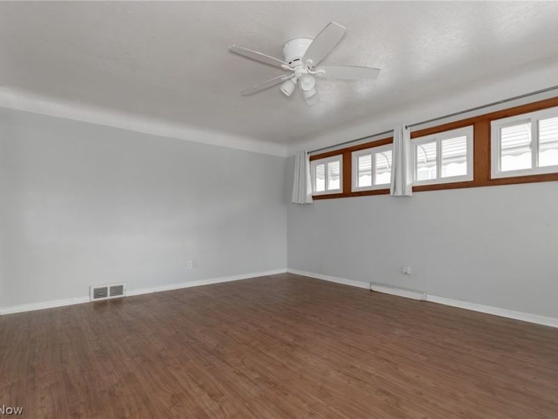 34233 Beach Park Avenue, Eastlake, OH 44095 Photo 15