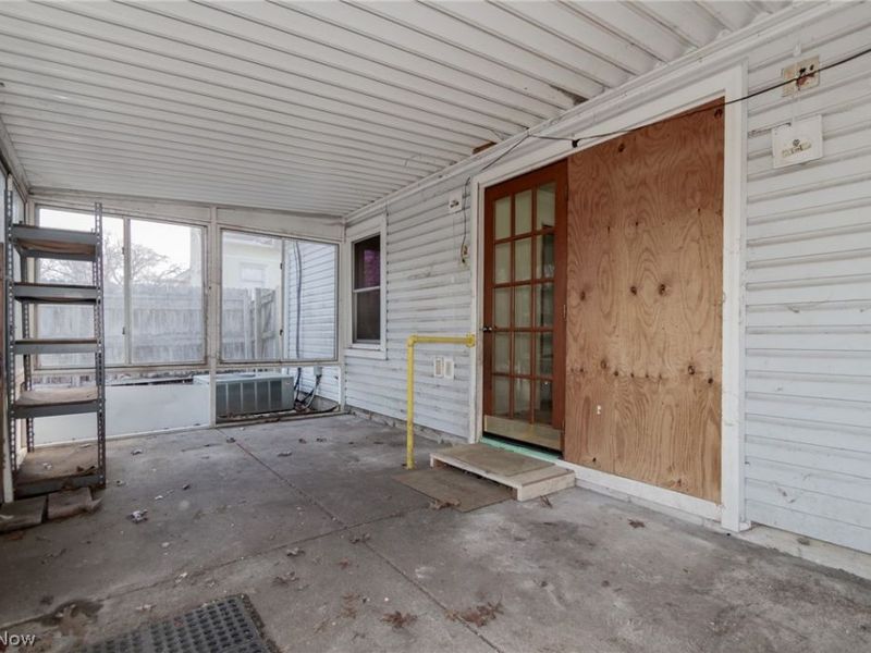 34233 Beach Park Avenue, Eastlake, OH 44095 Photo 22