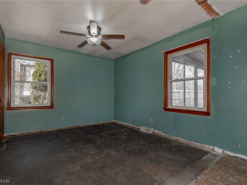 34233 Beach Park Avenue, Eastlake, OH 44095 Photo 24