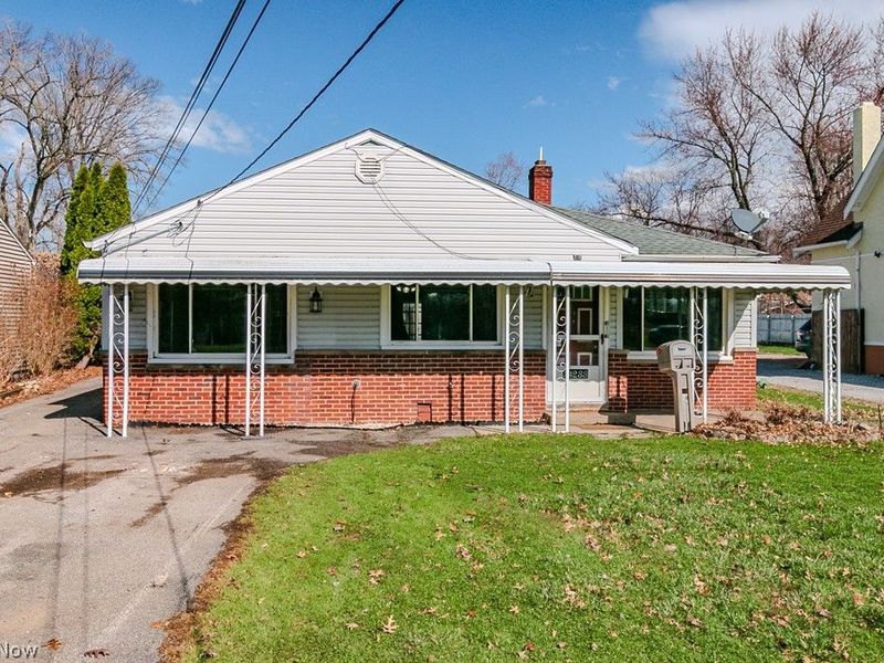 34233 Beach Park Avenue, Eastlake, OH 44095 Photo 3