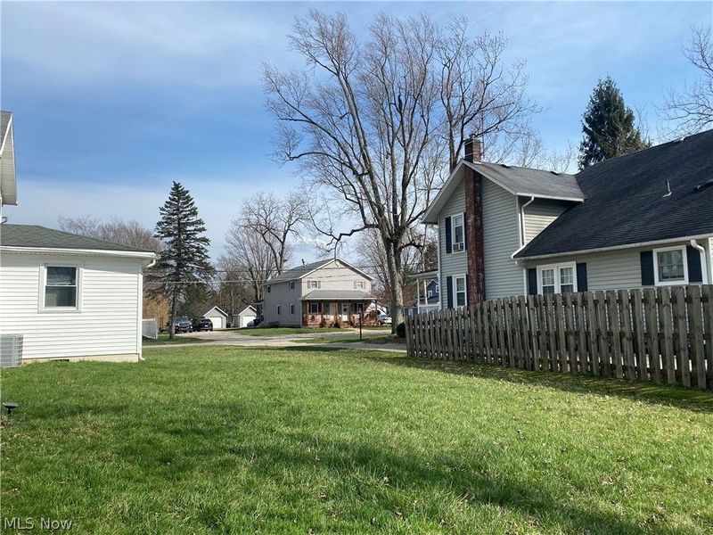 38 Pleasant Street, Wakeman, OH 44889 Photo 23