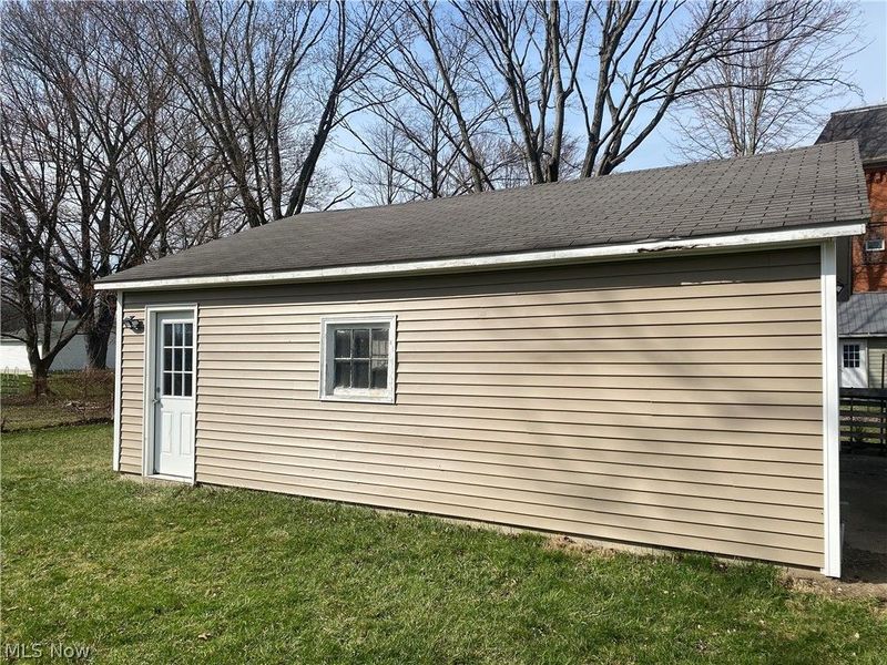 38 Pleasant Street, Wakeman, OH 44889 Photo 24