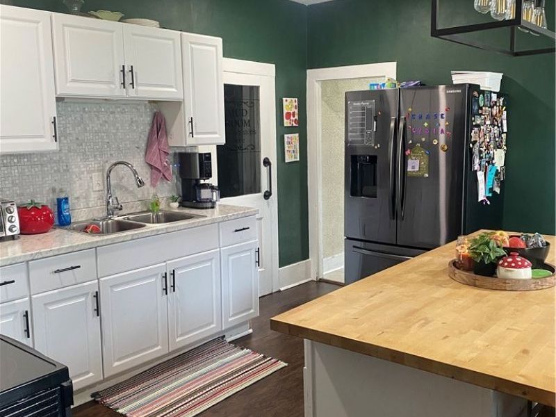 38 Pleasant Street, Wakeman, OH 44889 Photo 6